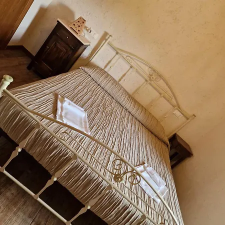 Il Pozzo Dei Desideri Bauernhof Castelnuovo (L'Aquila)
