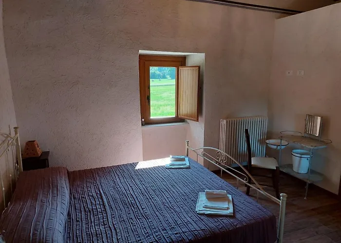 Il Pozzo Dei Desideri * Castelnuovo (L'Aquila)